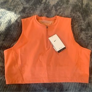 NWT Nike Training Dri-Fit Tight Fit 1/2 Zip Workout Sports Sport Bra Top XL
